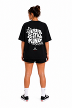 Camiseta Oversized Jesus is Still King - Euredon Faith