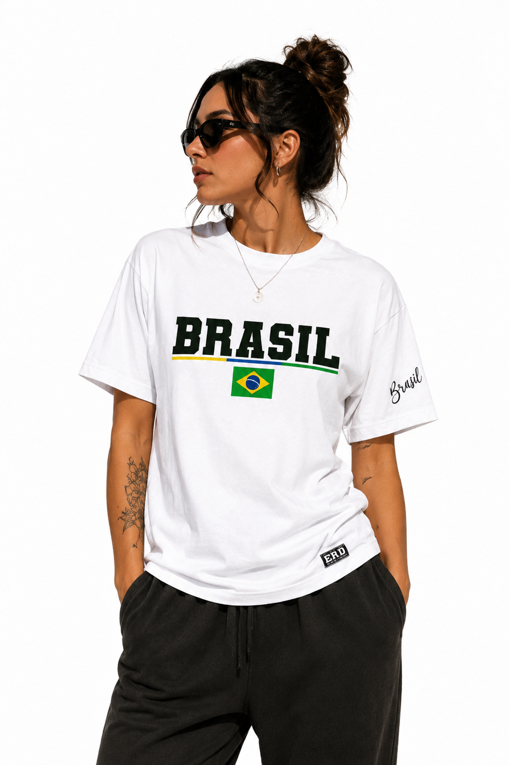 Camisa Seleção Branca Oversized - Personalizada com Nome e Número
